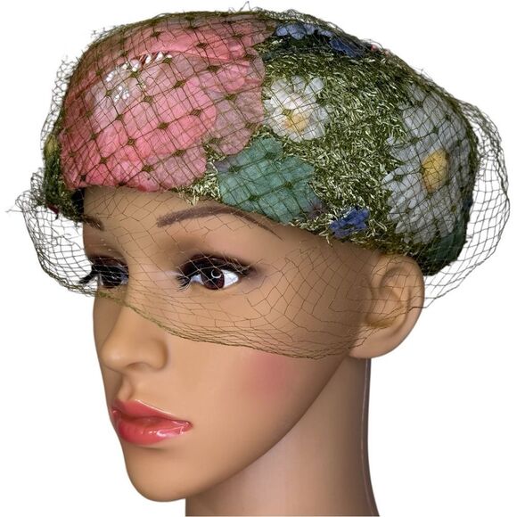Hultzer’s Accessories - Vintage Rare Hutzler’s Pillbox Floral Tulle Net Fascinator Hat Green White Pink